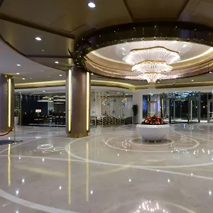 Hilton Kozyatagi Отель