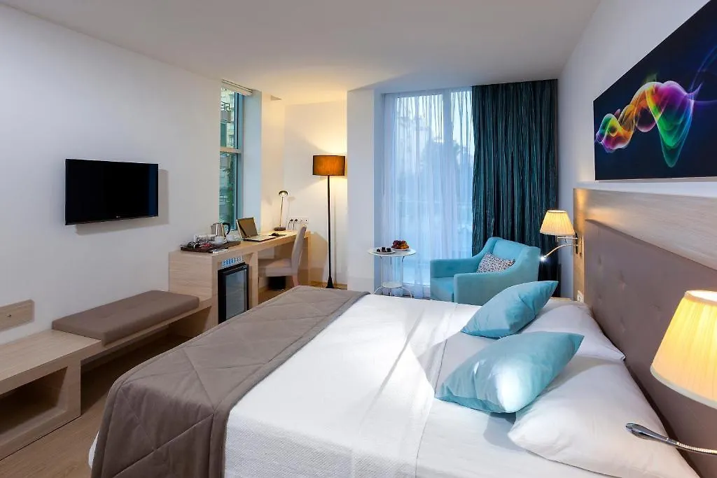 The Room Hotel & Apartments Antália 3*,  Turquia